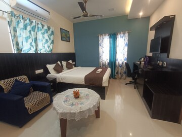 Living Room in 2 BHK Apartment at Kodambakkam – for Rent