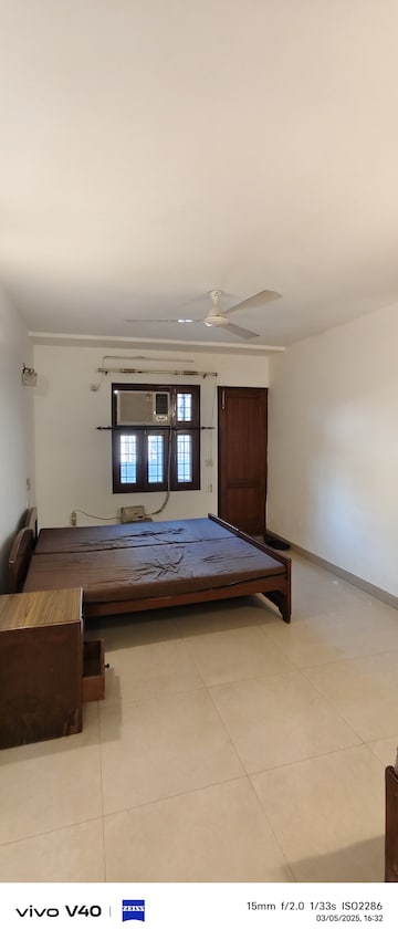 1 BHK Apartment For Rent in Boutique Residential Apartments C-253 Defence Colony Delhi  8301552