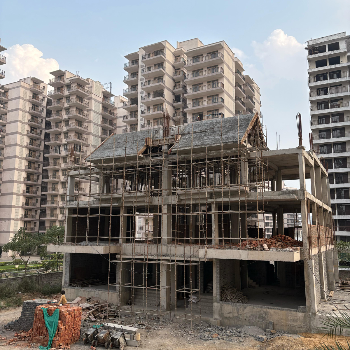 4 BHK + Servant Room,Extra Room 2583 Sq.Ft. Villa in Assotech Blith