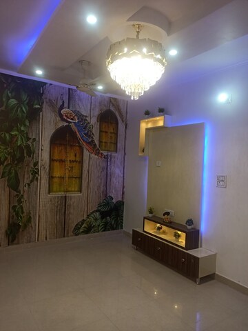 Room in 2 BHK Builder Floor at Dwarka Mor – for Rent