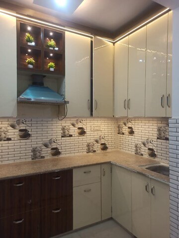 Kitchen in 2 BHK Builder Floor at Dwarka Mor – for Rent