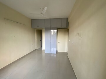 Room in 2 BHK Apartment at Pyramid Urban Homes 3, Sector 67a – for Rent