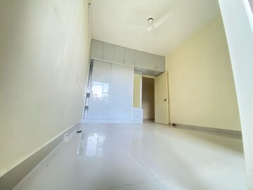 2 BHK Apartment For Rent in Pyramid Urban Homes 3, Sector 67a