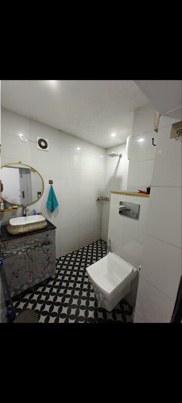 Master Bedroom in 2 BHK Builder Floor at Saket – for Rent