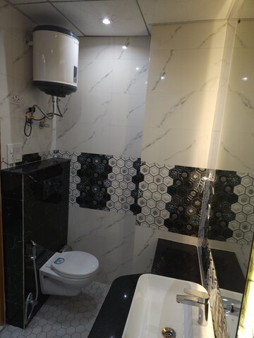 Master Bedroom in 1 RK Builder Floor at Sector 55 – for Rent