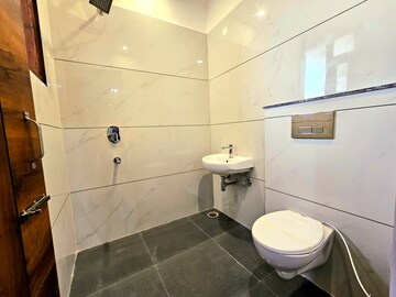Master Bedroom in 3 BHK Builder Floor at Peer Mucchalla – for Sale