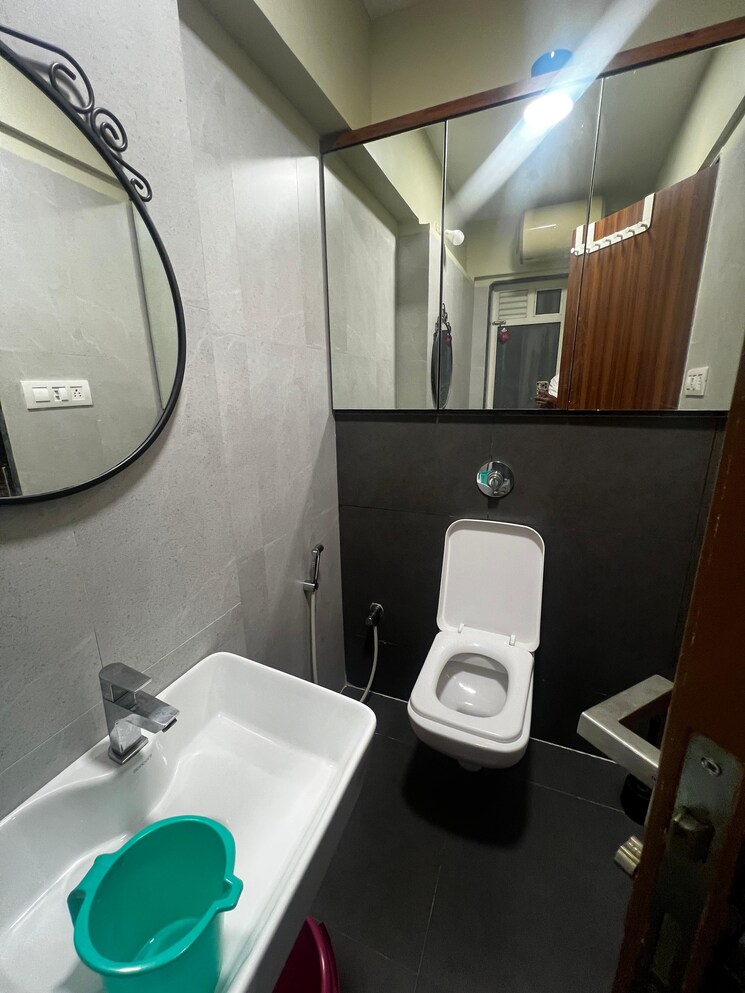 Bathroom, ani-anu-sri-balaji-enclave 2 Bedroom 622 Sq.Ft. Apartment In Malad West Mumbai 8301795