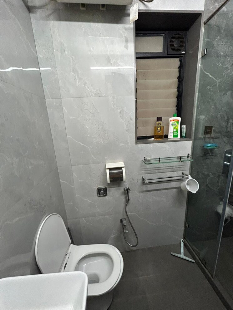 Bathroom, ani-anu-sri-balaji-enclave 2 Bedroom 622 Sq.Ft. Apartment In Malad West Mumbai 8301829