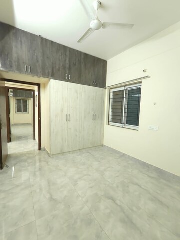 Room in 2 BHK Apartment at Raghavendra Arcade, Kondapur – for Rent