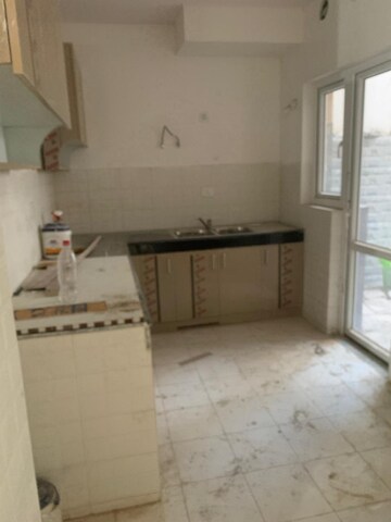 Kitchen in 3.5 BHK Apartment at BPTP Park 81, Sector 81 – for Rent