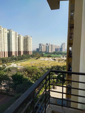 4 BHK Apartment – Exterior View View at Antriksh Golf View, Sector 78 - for Rent