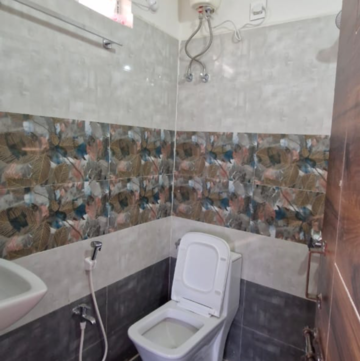 Team Area in 2 BHK Builder Floor at Kondapur – for Rent