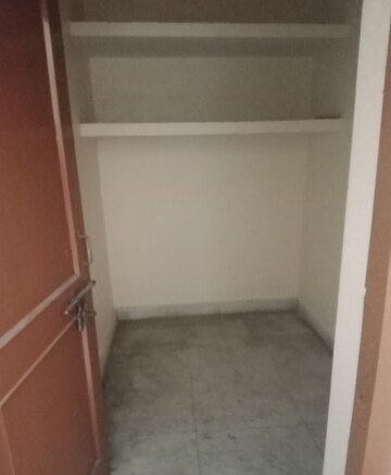 Furnished Amenities in 2 BHK Villa at Vikas Nagar – for Rent