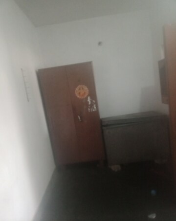 Room in 2 BHK Villa at Aliganj – for Rent