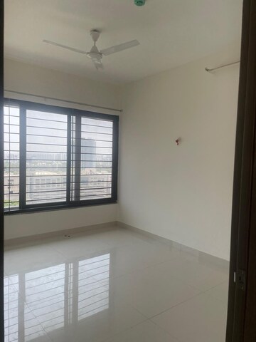 Room in 2 BHK Apartment at Kumar Prospera Hadapsar, Hadapsar – for Sale