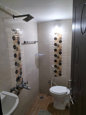 Bathroom in 2 BHK Builder Floor at Hbr Layout – for Rent