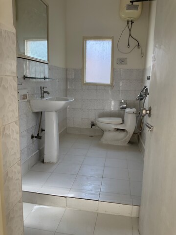 Bathroom in 2.5 BHK Builder Floor at Nizamuddin – for Rent