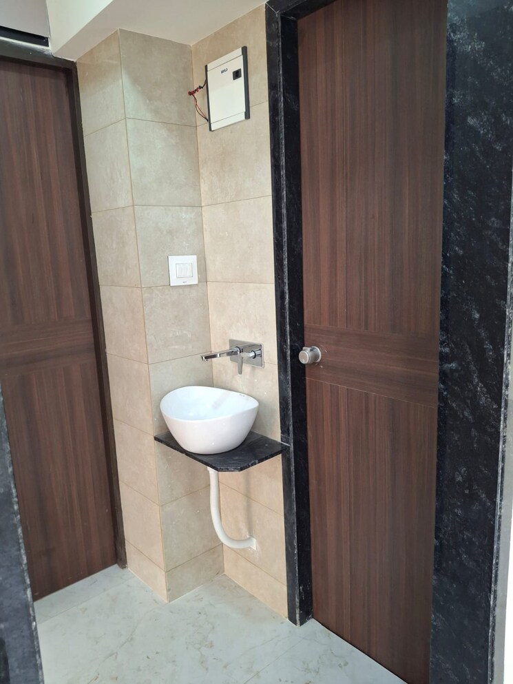 Bathroom, satyam-gulmohar-park 1 Bedroom 830 Sq.Ft. Builder Floor In Taloja Sector 26 Navi Mumbai 8302120