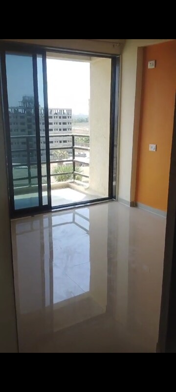 Room in 1 BHK Apartment at Maad Yashwant Pride-Kini Complex, Naigaon East – for Rent