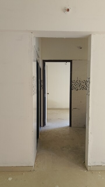 Room in 1 BHK Apartment at Shree Adeshwar Anand Heights, Nalasopara West – for Rent