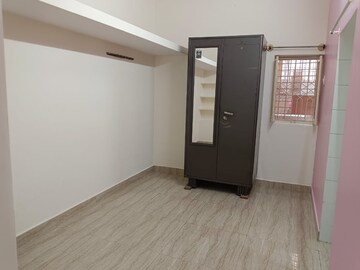 Room in 1 BHK Independent House at Ejipura – for Rent