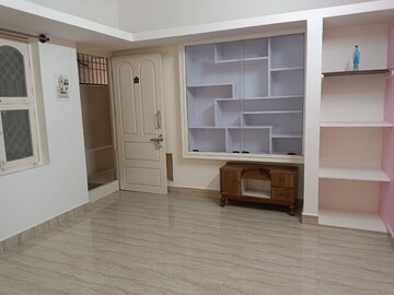 Room in 1 BHK Independent House at Ejipura – for Rent