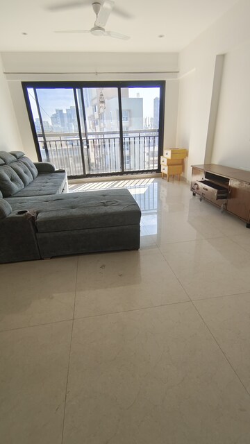 2 BHK Apartment For Rent in Prime CHS, Mulund East
