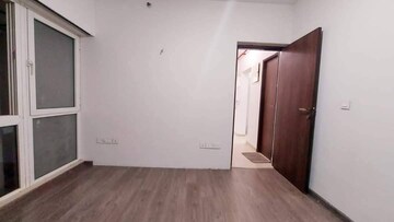 Room in 2 BHK Apartment at Omkar Ananta, Goregaon East – for Rent