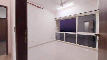 Room in 2 BHK Apartment at Omkar Ananta, Goregaon East – for Rent
