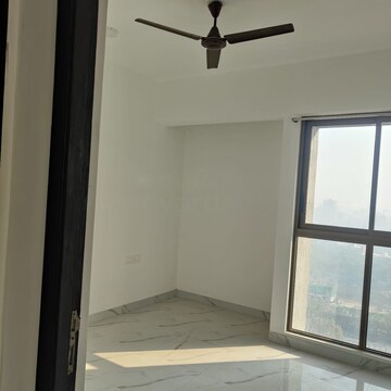 2 BHK Apartment For Rent in Raymond Ten X Habitat, Pokhran Road No 2