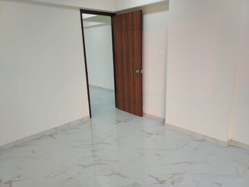 Room in 2 BHK Apartment at Pushtikar CHS, Jogeshwari West – for Rent