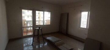 Room in 3 BHK Apartment at HM World City, Jp Nagar – for Rent