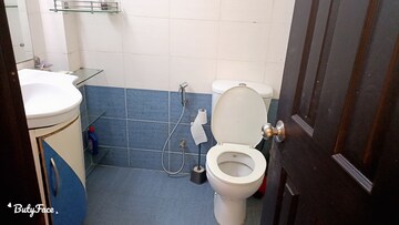Bathroom in 3 BHK Builder Floor at Uppal Southend, Sector 49 – for Rent