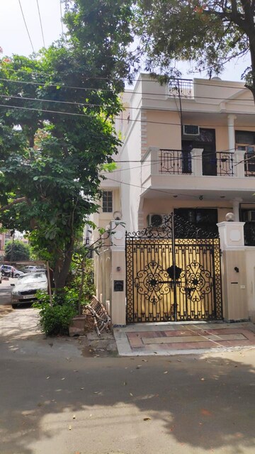 3 BHK Independent House – Exterior View View at Sector 36 - for Rent