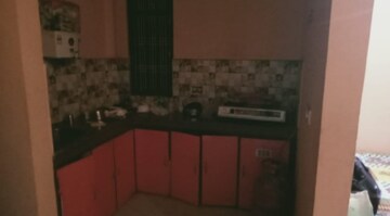Bedroom in 1 BHK Villa at Aliganj – for Rent