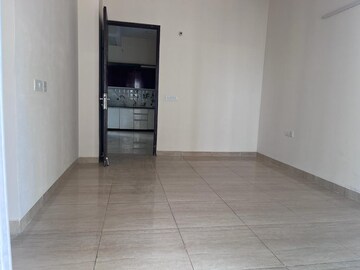 Room in 3 BHK Apartment at Gaur Sportswood, Sector 79 – for Rent
