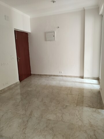 Room in 2 BHK Apartment at Amrapali Leisure Park, Amrapali Leisure Valley – for Rent