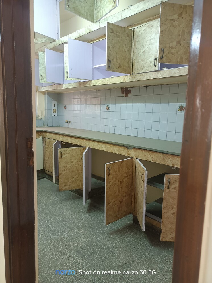Kitchen, ip extension 3 Bedroom 1250 Sq.Ft. Apartment In Ip Extension Delhi 8302390