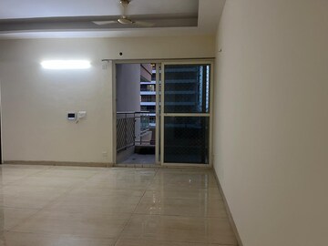 Room in 3 BHK Apartment at Gaur Sportswood, Sector 79 – for Rent