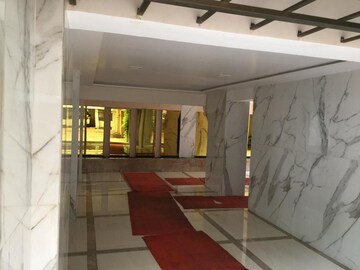  2 BHK Apartment at Green Crest Apartment, Andheri West – for Rent