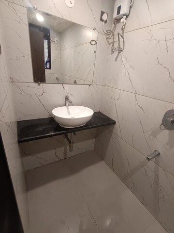 Bathroom in 2 BHK Apartment at Suncity Shrushti, Seawoods – for Sale