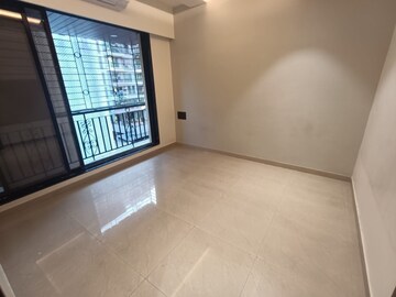 Room in 2 BHK Apartment at Suncity Shrushti, Seawoods – for Sale