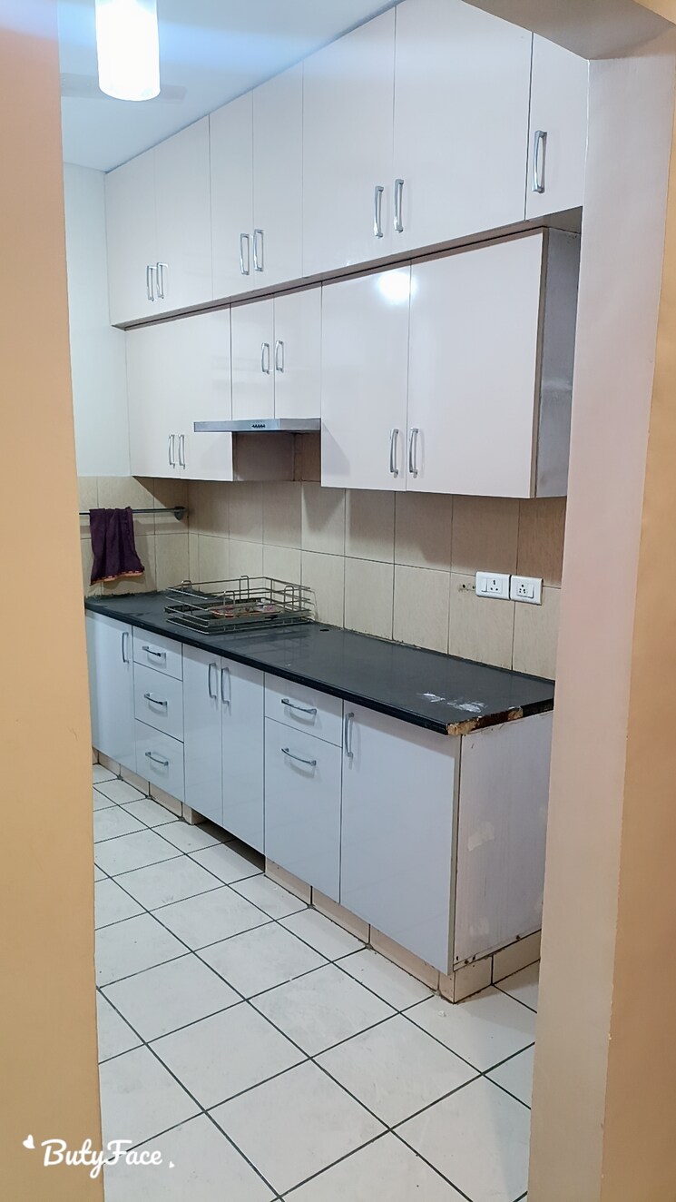 Kitchen, pareena-coban-residences 3 Bedroom 1997 Sq.Ft. Apartment In Sector 99a Gurgaon 8302453