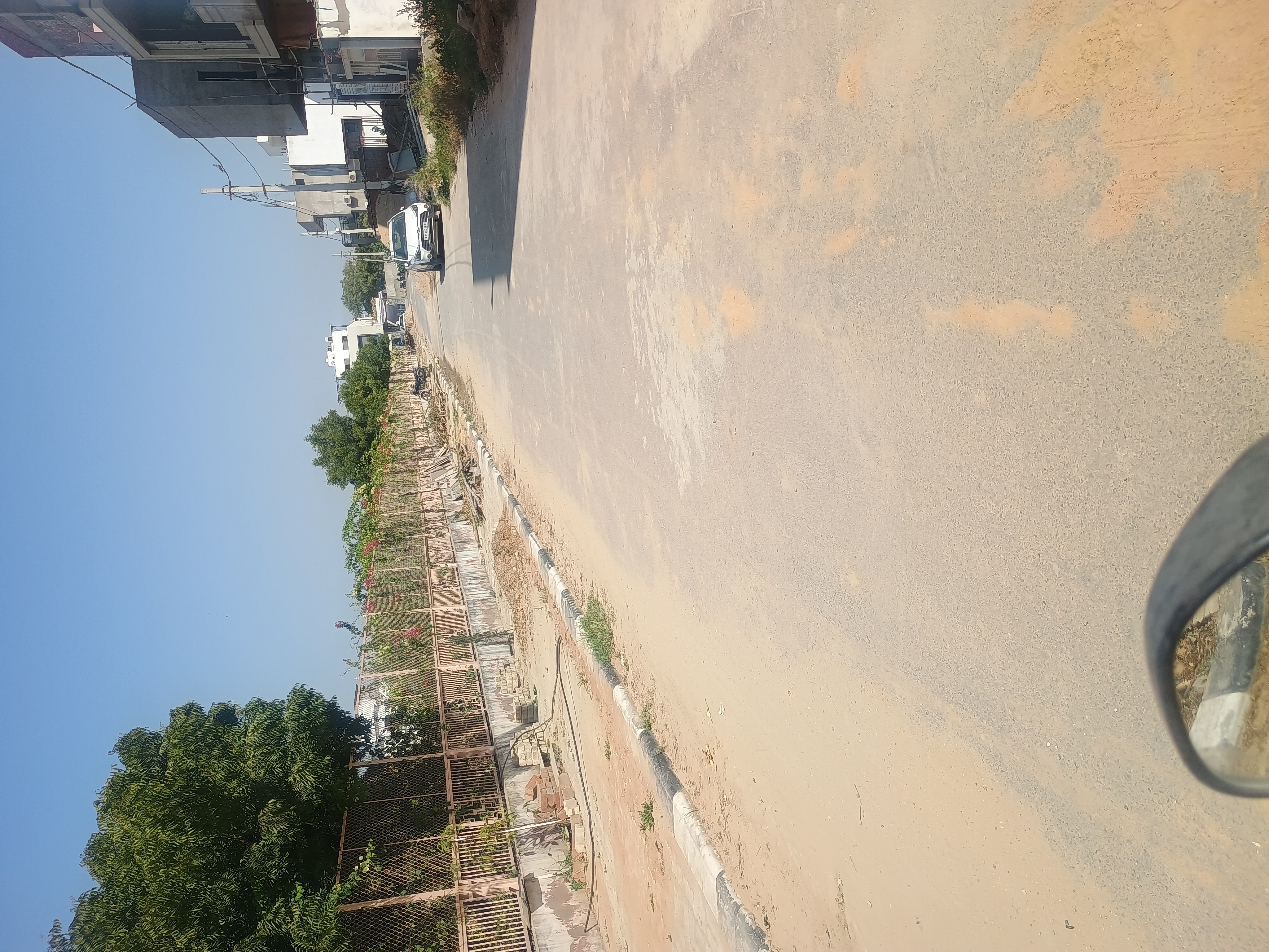 Plot For Sale in Gandhi Path West Kanak vr