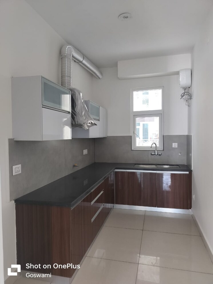 Kitchen, hermitage-centralis 3 Bedroom 1450 Sq.Ft. Apartment In Vip Road Zirakpur 8302515