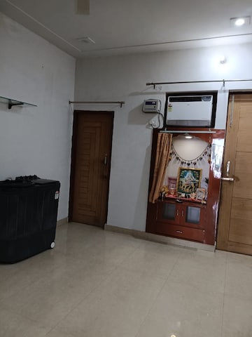 1 BHK Independent House For Rent in SRS Tower Sector 31 Faridabad  8302512