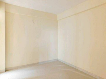 Room in 2 BHK Apartment at River Heights Plaza, Raj Nagar Extension – for Sale