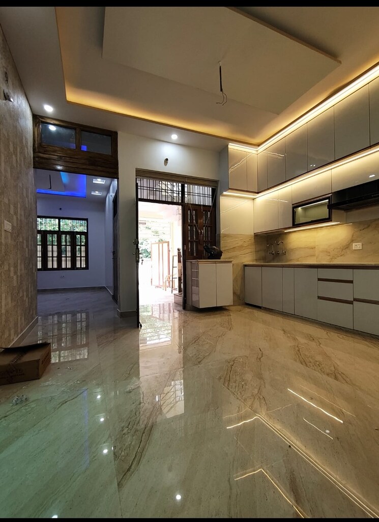  Parking, jankipuram extension 2 Bedroom 1100 Sq.Ft. Independent House In Jankipuram Extension Lucknow 8302662