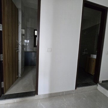 Building Lobby in 2 BHK Apartment at Palm Residency Chhatarpur, Rajpur Khurd Extension – for Rent