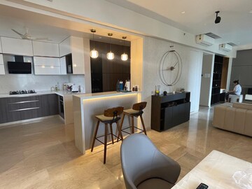 Team Area in 2 BHK Apartment at One Hiranandani Park, Ghodbunder Road – for Rent